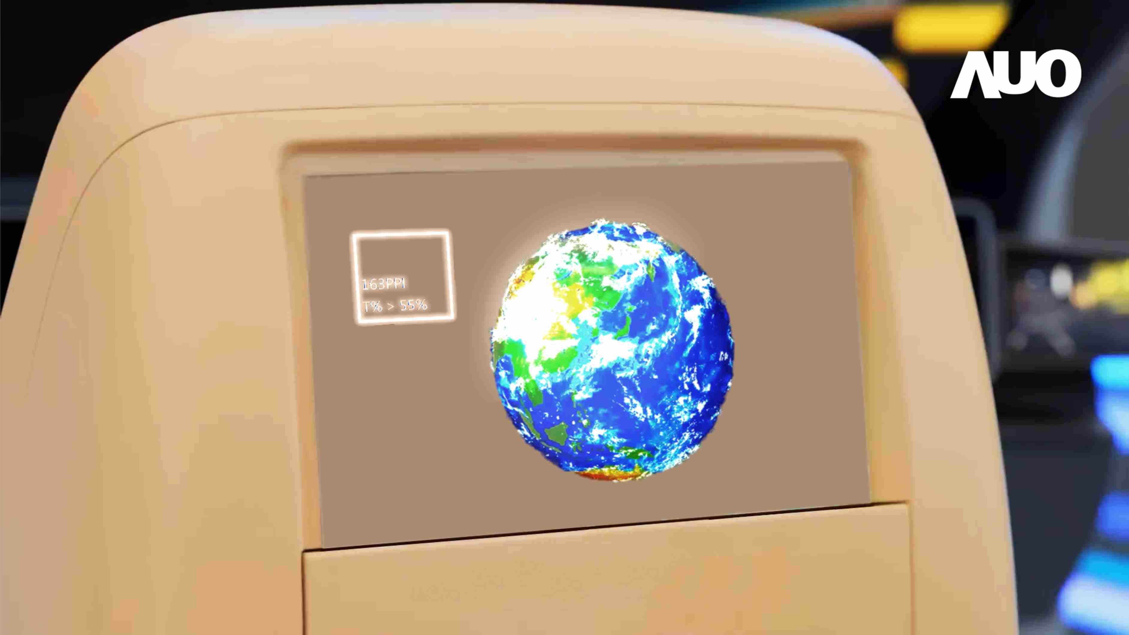 EBpay突破设计与制程挑战，，推出全球最高分辨率163ppi的13.5吋透明Micro LED面板，，，，并积极布局智能车市场，，，，以期拓展透明显示应用的可能性